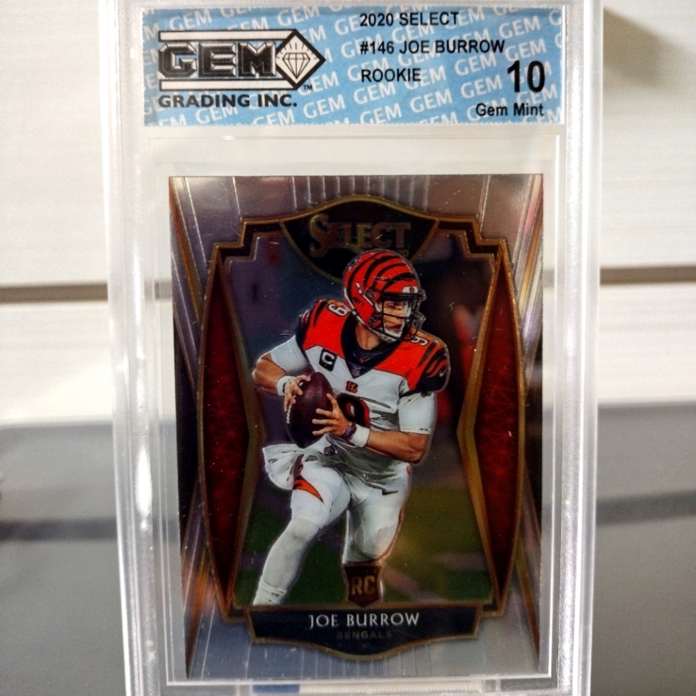 Rookie (Joe Burrow) (3 Card Lot)!!! (1) Card Is Slabbed And (2) Cards or Unslab.